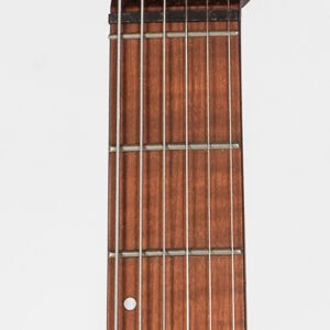 Manica - Korina Arrosto – Profilo Moderno D <strong>Capotasto</strong> in graphteck + zero fret in acciaio inox Larghezza 43 mm <strong>Truss rod</strong> Doppia azione Acciaio <strong>Tasti</strong> medium jumbo Sintoms 25% nichel 
 